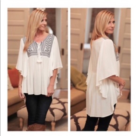 Infinity Raine Tops - Ivory Embroidered Tunic